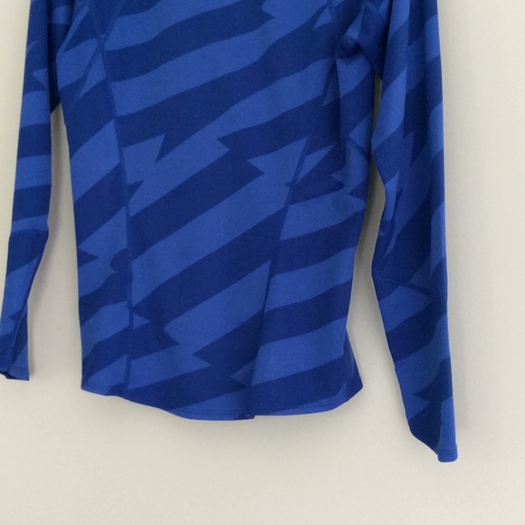 Nike DRI FIT - Picture 6 of 7